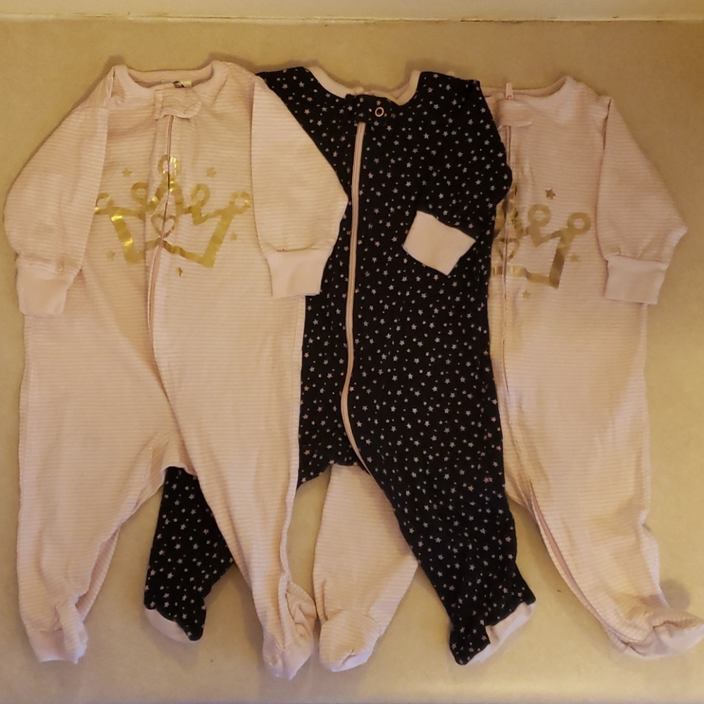 Set of three Gerber organic footed onesies